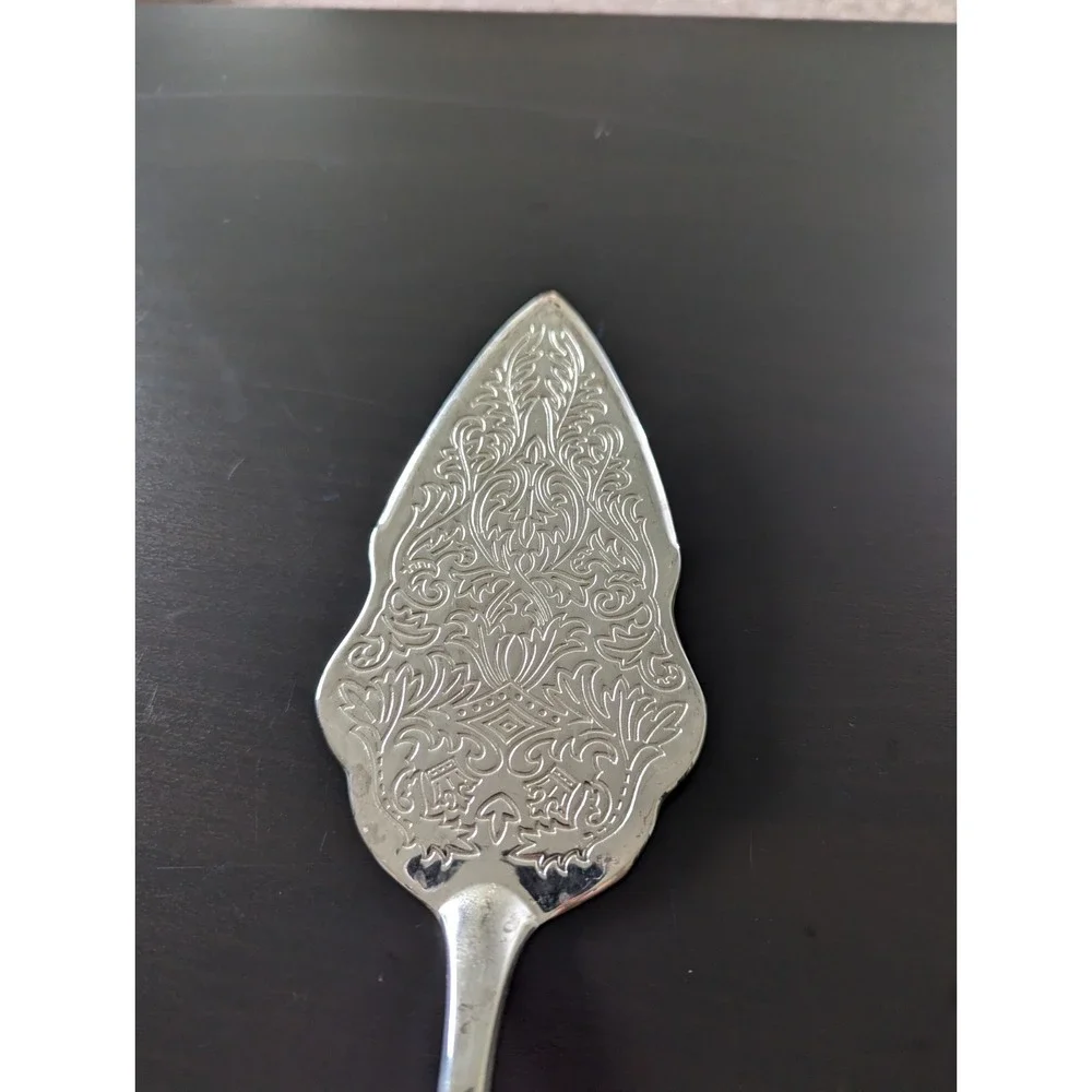 Vintage‎ International Silver Plated Wedding Cake Server 12